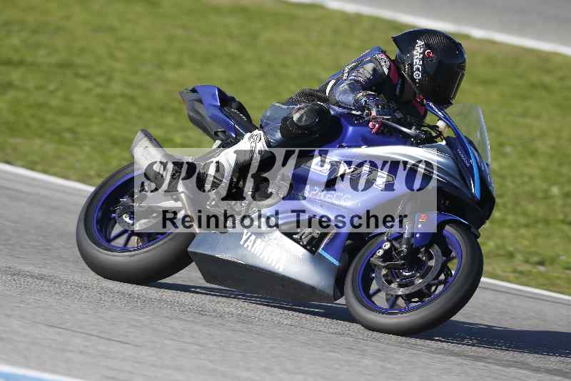 Archiv-2025/02 28.-31.01.2025 Moto Center Thun Jerez/gruen-green/404